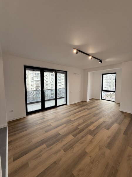 Decebal, rond Alba Iulia - ideal Birou