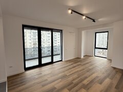 Decebal, rond Alba Iulia - ideal Birou